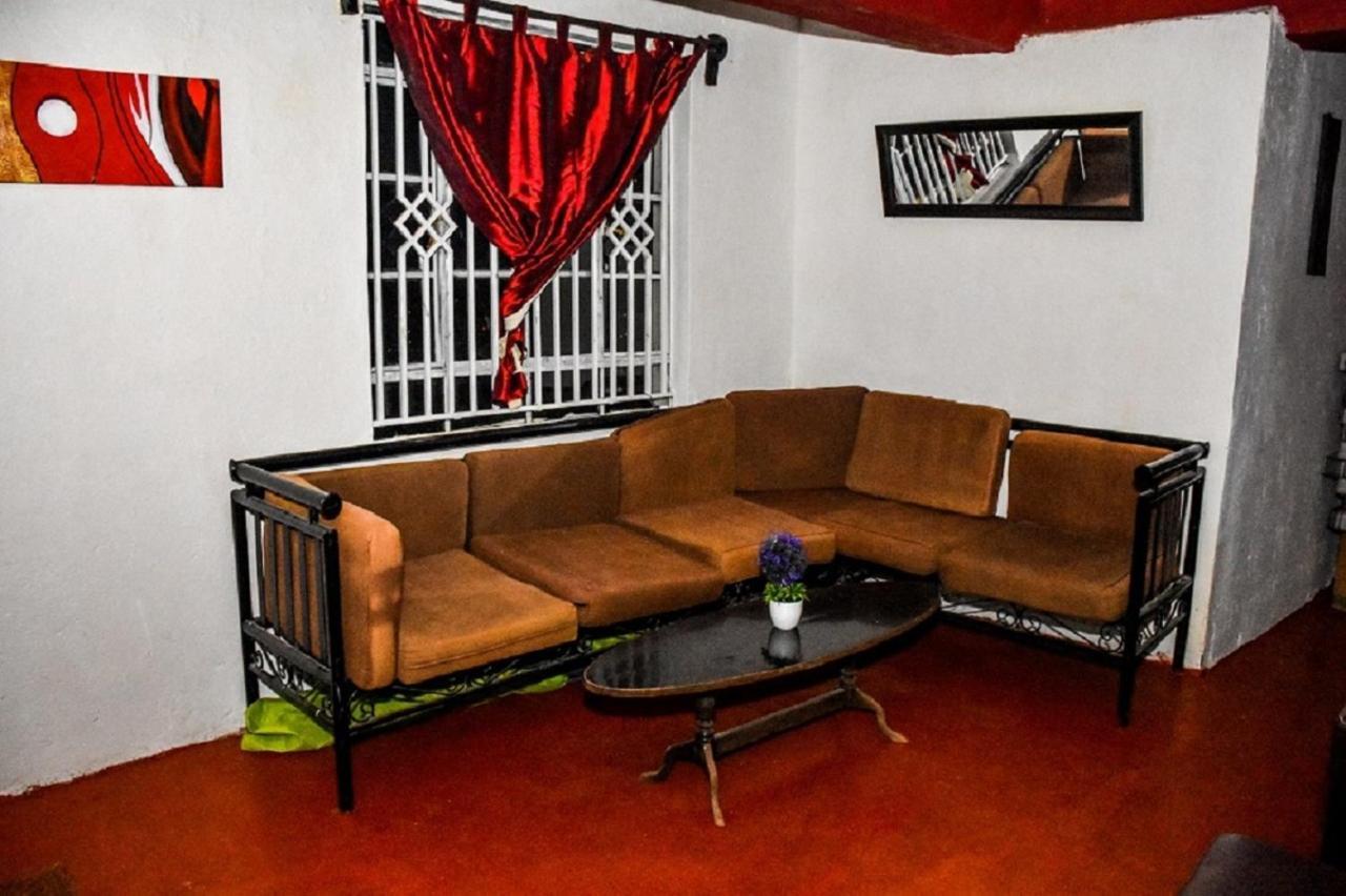 奈瓦沙Ole Munyak-4 Bed House On The Hill别墅 外观 照片